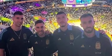 La Selección Argentina campeón del Mundo en Los Ángeles, viendo un partido de la NBA: los lakers de LeBron ante Indiana