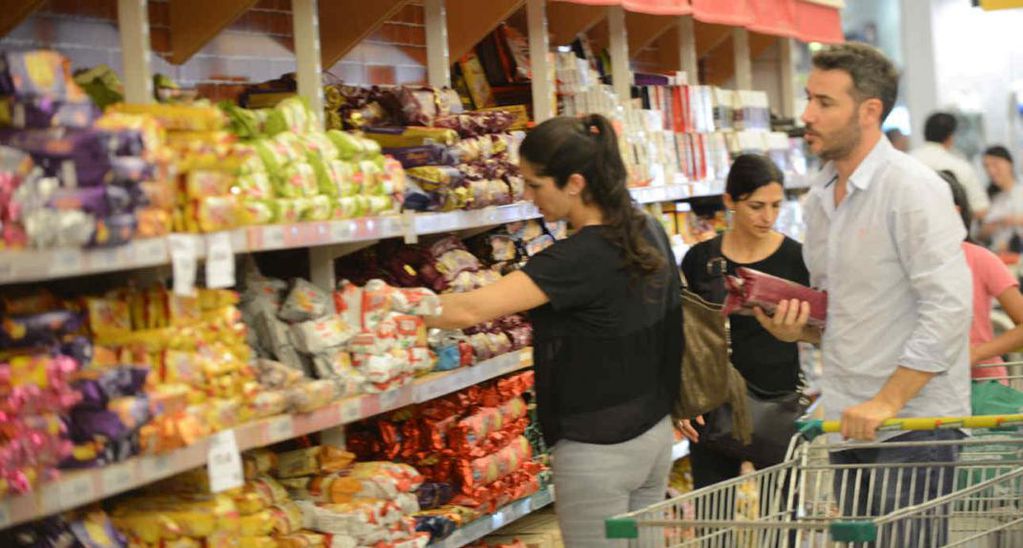 La Canasta Básica Alimentaria acumula un incremento del 31,9% en el año.