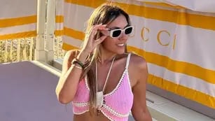 Floppy Tesouro deslumbró con una bikini desde Ibiza.