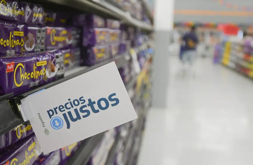 Muchos sectores de la economía argentina tienen topes mensuales de aumento que, de desaparecer, provocarían una suba de la inflación. Foto: José Gutierrez / Los Andes