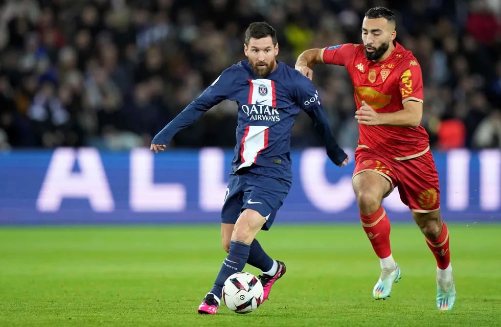 Lionel Messi volvió a jugar en el PSG, que enfrenta a Angers por Ligue 1. (AP)