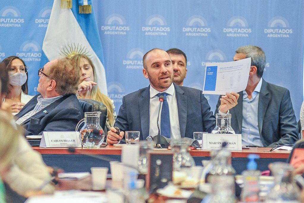 Carlos Heller y Martin Guzman durante la presentacion del presupuesto 2022 en Diputados Foto Federico Lopez Claro