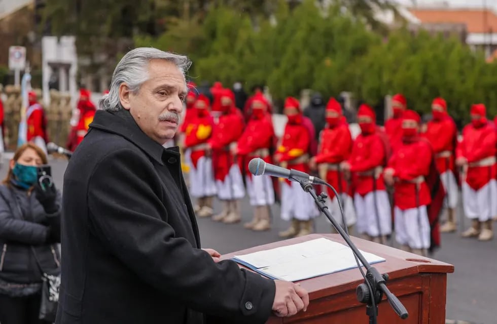 El presidente Alberto Fernández participó del aniversario del fallecimiento del general Martín Miguel de Güemes en Salta. Gentileza Presidencia