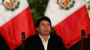 Castillo disuelve el Congreso e instaura un Gobierno de emergencia en Perú