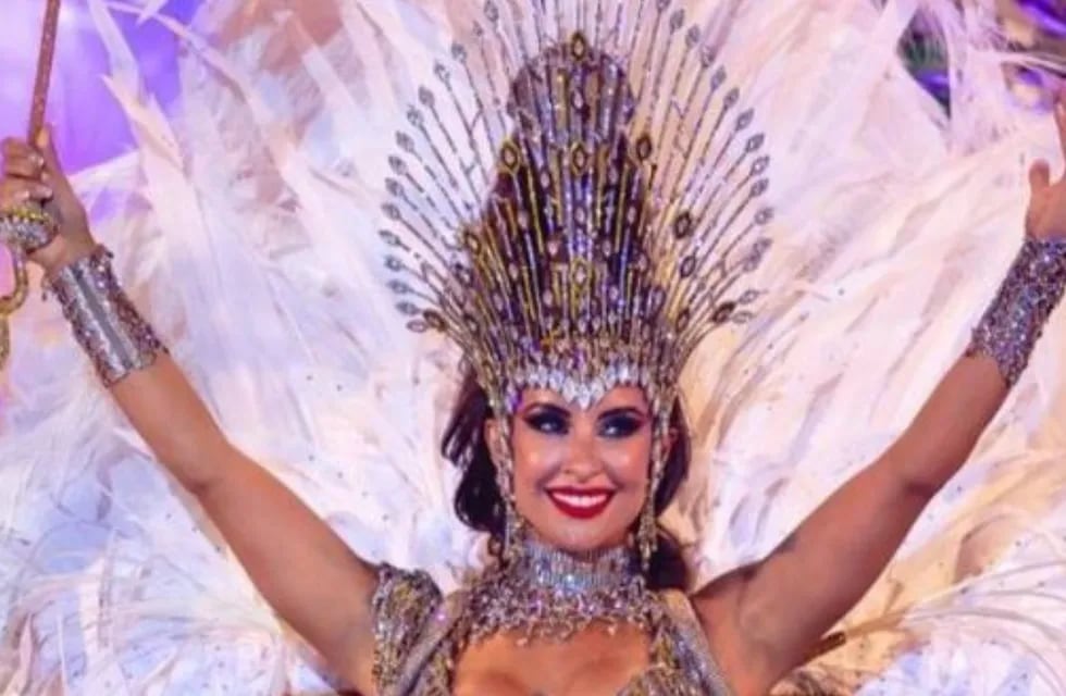Lourdes Sánchez deslumbró con su look de Carnaval