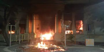 Incendio en la Legislatura de Mendoza