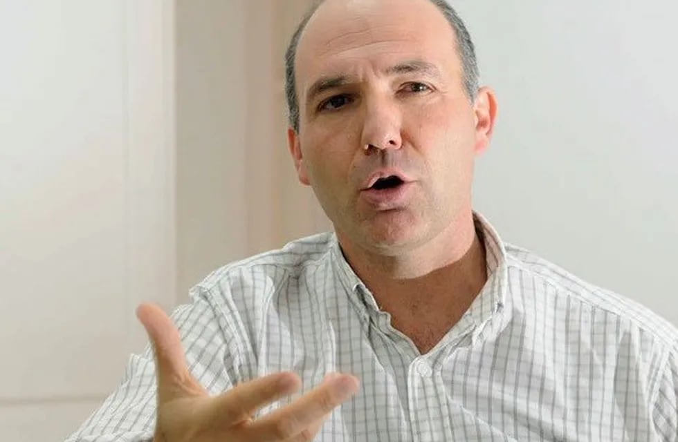 Guillermo Carmona.