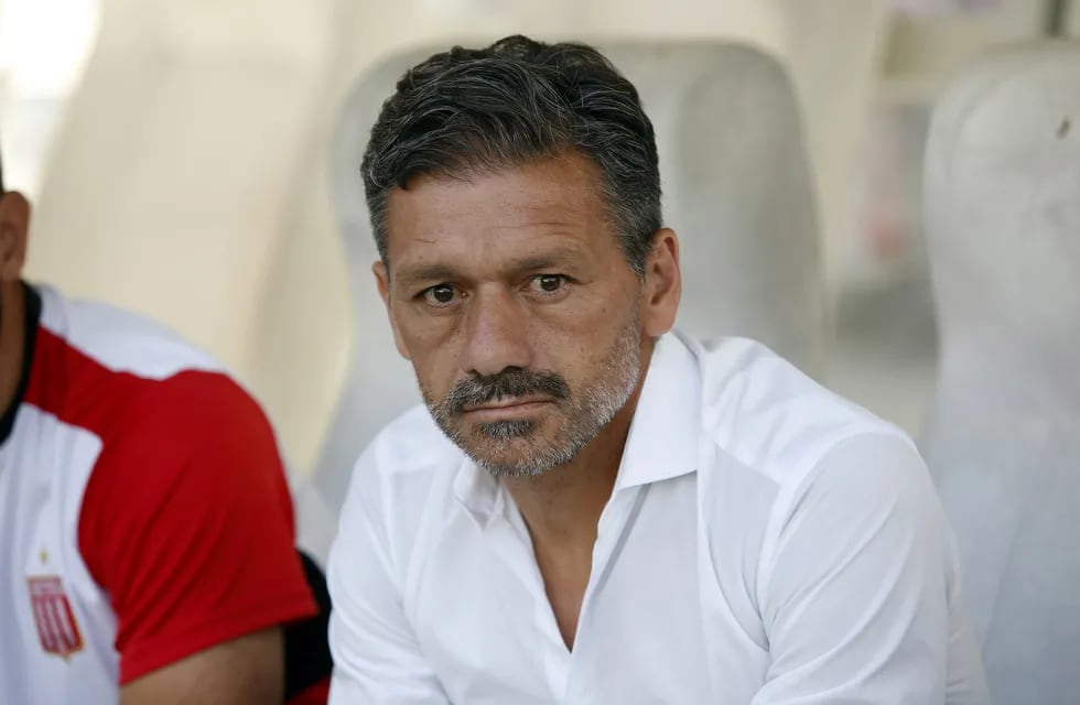 Nelson Vivas regresa al fútbol: será asistente del Cholo Simeone en el 'Aleti'