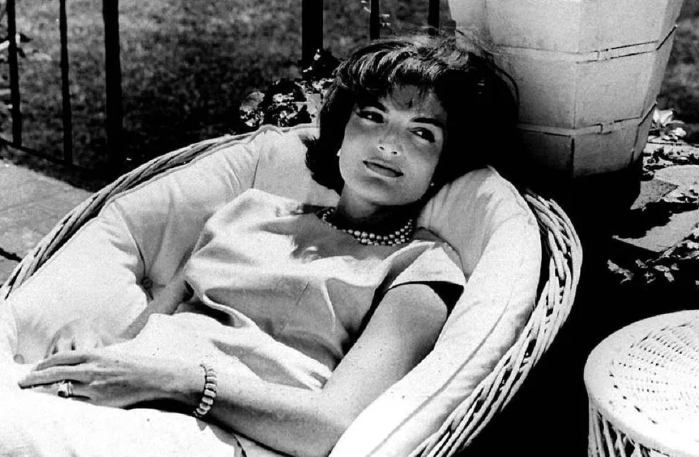 Un libro revela la larga lista de amantes vip de Jackie Kennedy