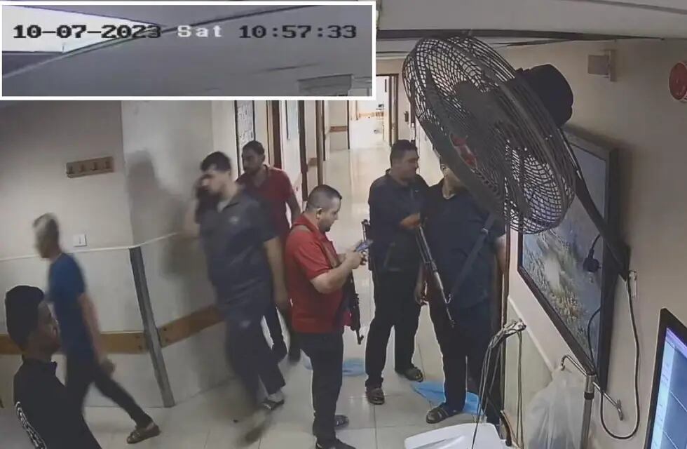 Las FDI difundieron los videos de las cámaras de seguridad del hospital Shifa, el más grande de la Franja de Gaza, donde se ve a terroristas de Hamás, el día de la masacre, ingresando al mismo con rehenes.