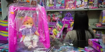 Pese a la difícil situación, en las jugueterías son optimistas con las ventas que se vienen del Día del Niño. Ignacio Blanco / Los Andes
