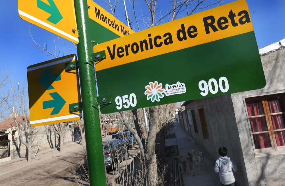 Las calles del barrio Minetto de Junín recuerdan a reconocidos vecinos 