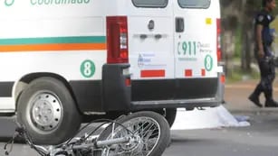 Ambulancia y moto