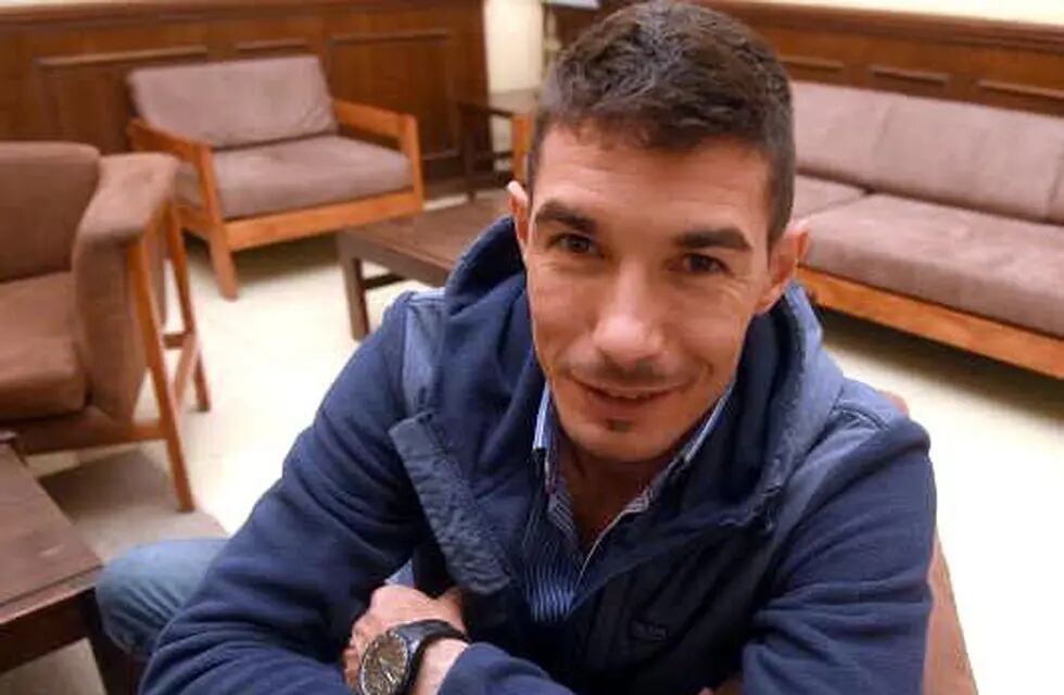Agustín Neglia, conductor de los programas Modo Selfie y Modo Foodie fue el encargado de aportar “la voz del viajero” al ciclo Pilares
