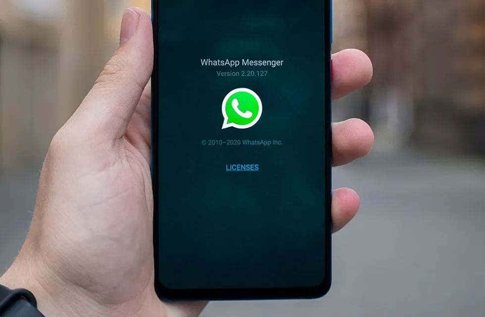 En ocasiones, WhatsApp bloquea el acceso a la aplicación a los usuarios.