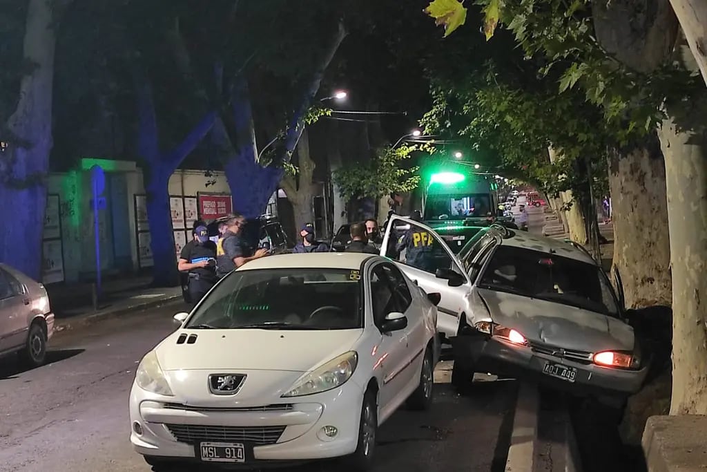 Asaltante abatido por la Policía Federal en el centro de Mendoza.