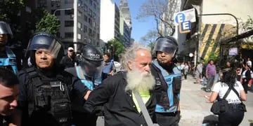 Hubo dos detenidos durante la marcha de piqueteros a Plaza de Mayo