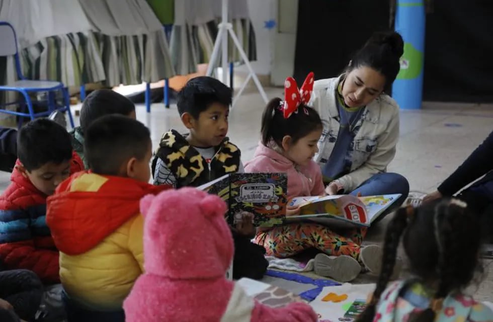 La DGE busca sumar a los padres en la alfabetización en Nivel Inicial