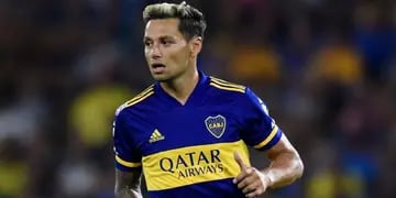 El delantero se refirió a la renovación de su contrato con Boca y a la cuenta pendiente que tiene con Riquelme. Chicana para River. 