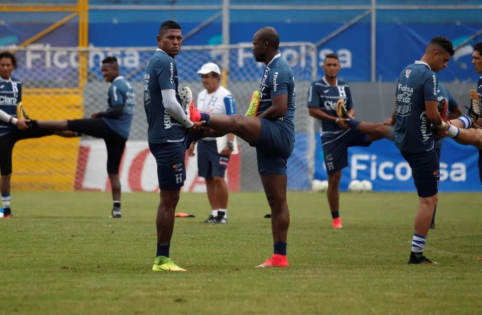 Honduras recibirá a Australia en la ida del repechaje para el Mundial 2018