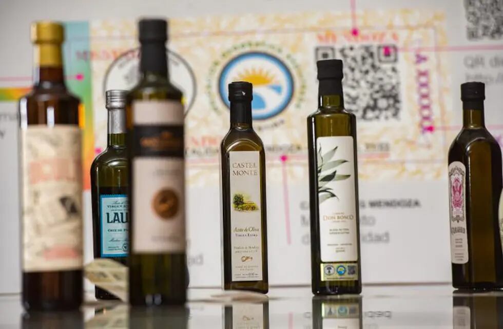 El sello de la Indicación Geográfica permite asegurar la calidad del aceite de oliva. Imagen: Gobierno de Mendoza