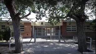 Escuela 4-188 Padre Eduardo Iácono, situada en la ruta 60 en Fray Luis Beltrán