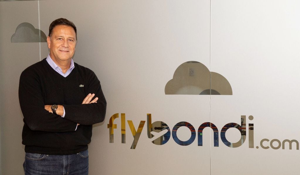 El presidente de Flybondi, Esteban Tossutti, insiste en que la firma no puede operar desde otro aeropuerto.