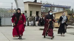 Ataque con bombas en escuela de Afganistán