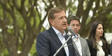 El gobernador Rodolfo Suárez.