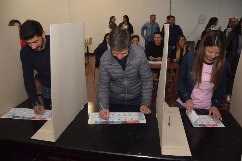 El miércoles pasado la UCR realizó una simulación sobre cómo serían las votaciones con Boleta Única. Gentileza Prensa UCR.