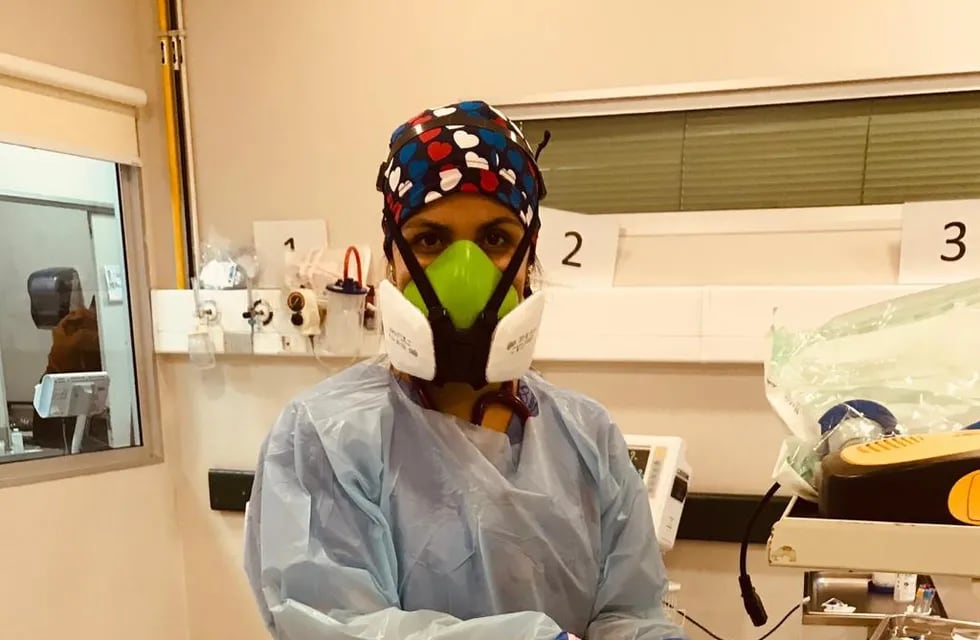 Médicos mendocinos cuentan cómo enfrentan la pandemia en Chile, un país en emergencia