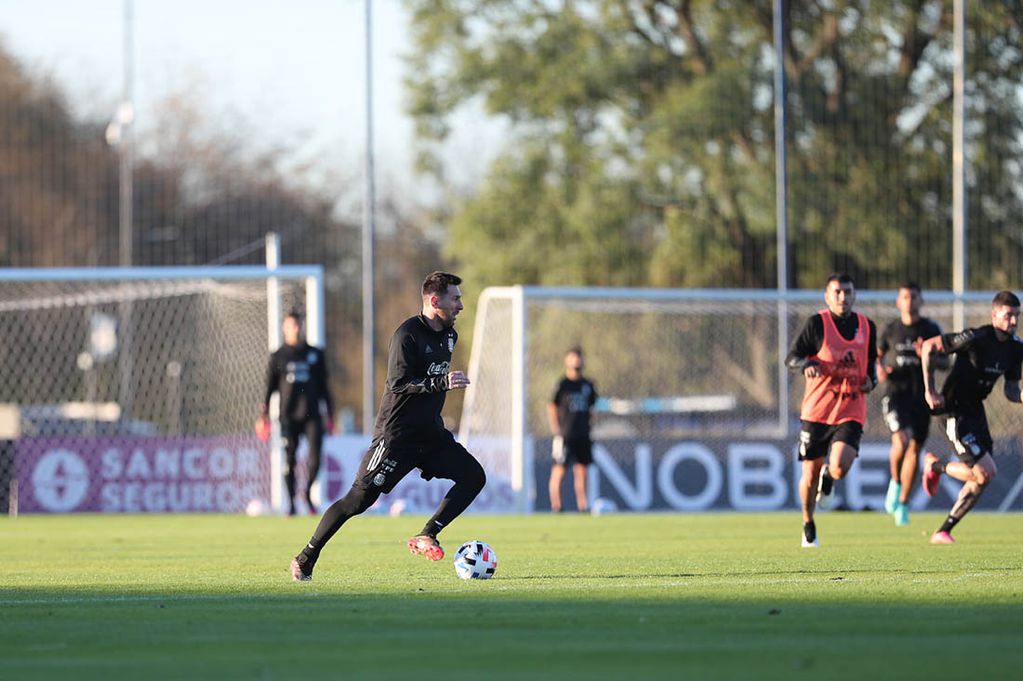 Lionel Messi en un entrenamiento de la selección argentina.