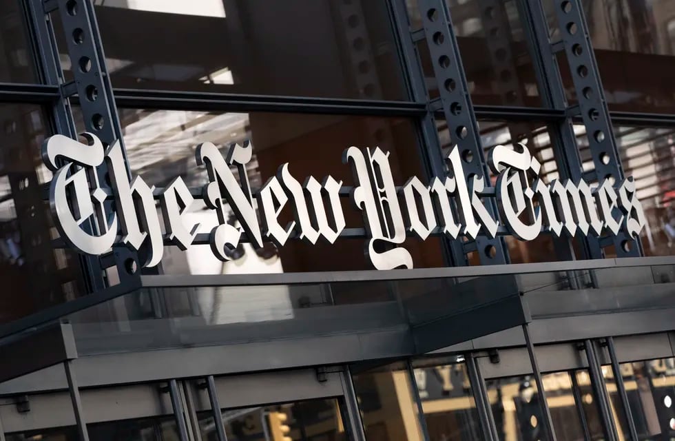 La sede del New York Times en Manhattan, en la ciudad de Nueva York. (Foto AP /Mark Lennihan)