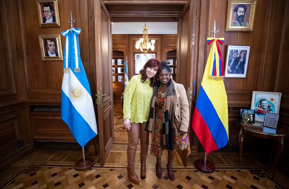 Cristina Kirchner y la vicepresidenta electa de Colombia, Francia Márquez.