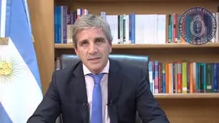 Luis "Toto" Caputo, ministro de Economía de Argentina.