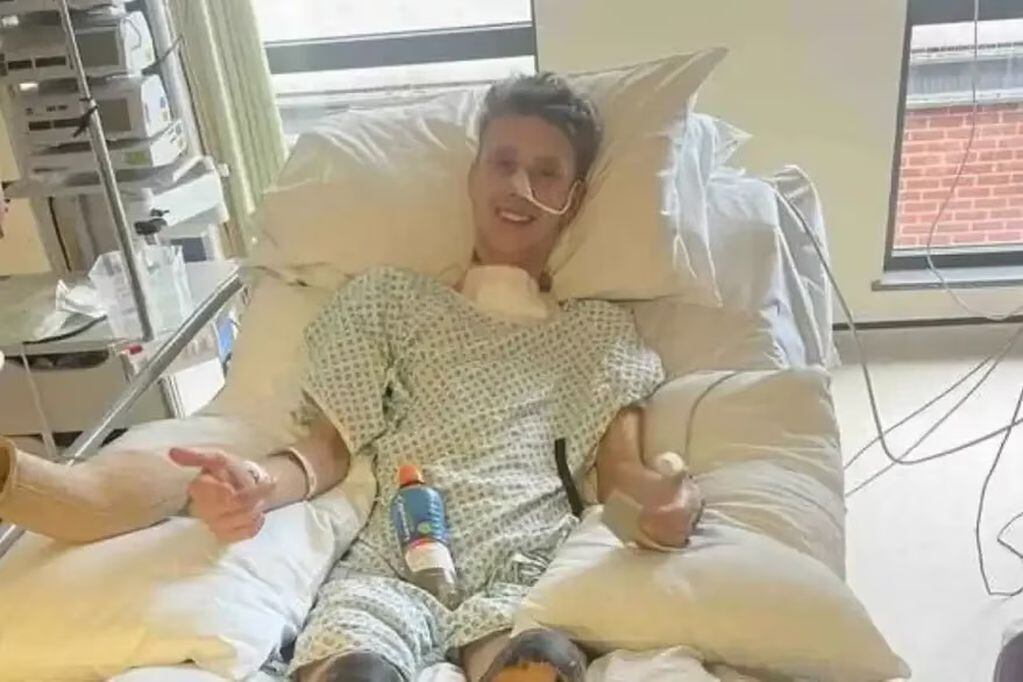 Levi Dewy nunca imaginó que su aparente cuadro gripal derivaría en la amputación de sus piernas. Foto: Instagram