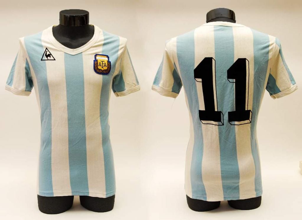 Curiosidades de la camiseta Argentina: así fue en cada Mundial y cuándo se incluyeron las estrellas. Foto: Twitter @EpicaFutbol