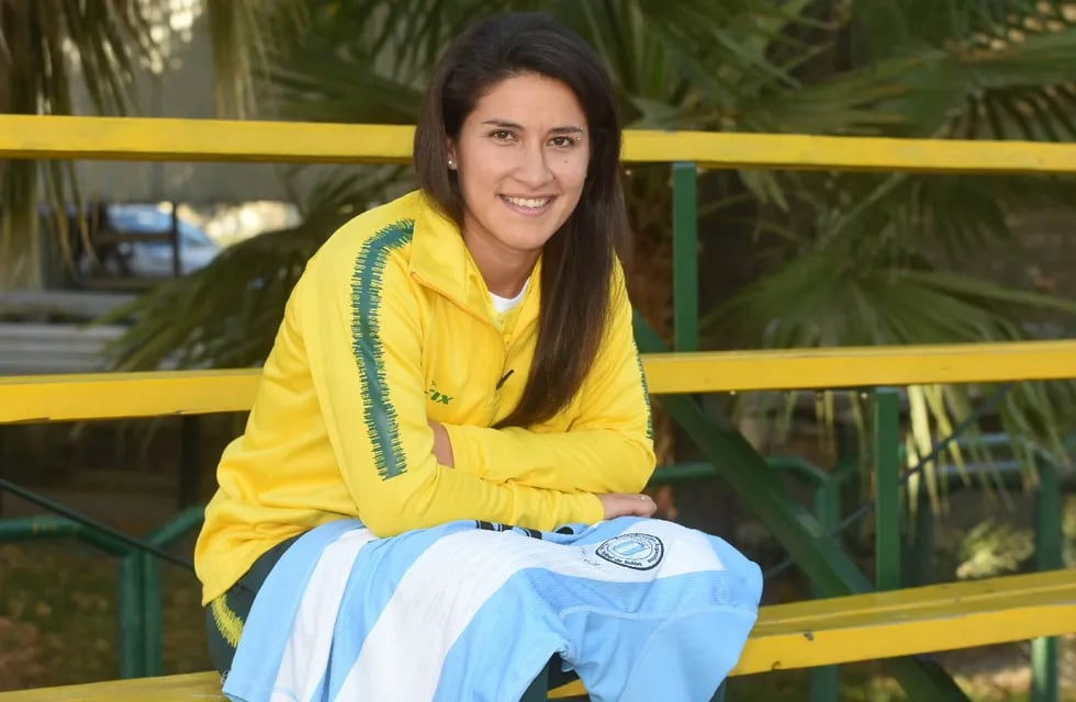 La mendocina Anita Ontiveros da el salto y se va a Brasil a jugar al futsal profesional