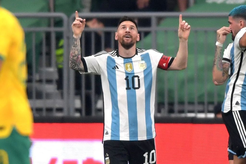 Lionel Messi, campeón del mundo con Argentina, es considerado por muchos el mejor de todos los tiempos. / FIFA 