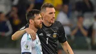 Lionel Messi y Franco Armani