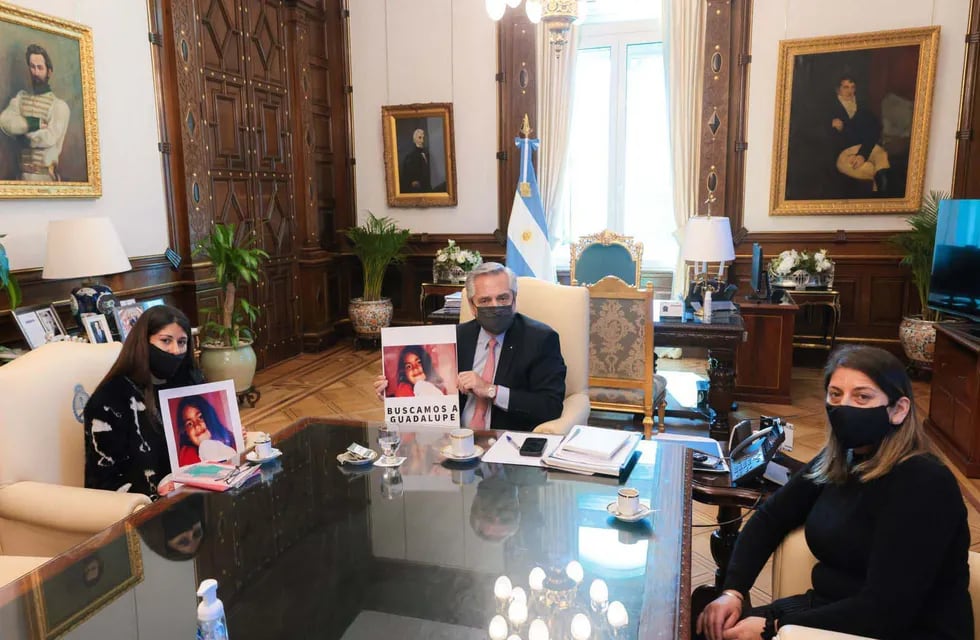 Buenos Aires. Familiares de Guadalupe Lucero se reunieron con Alberto Fernández. Foto: Presidencia de la Nación.