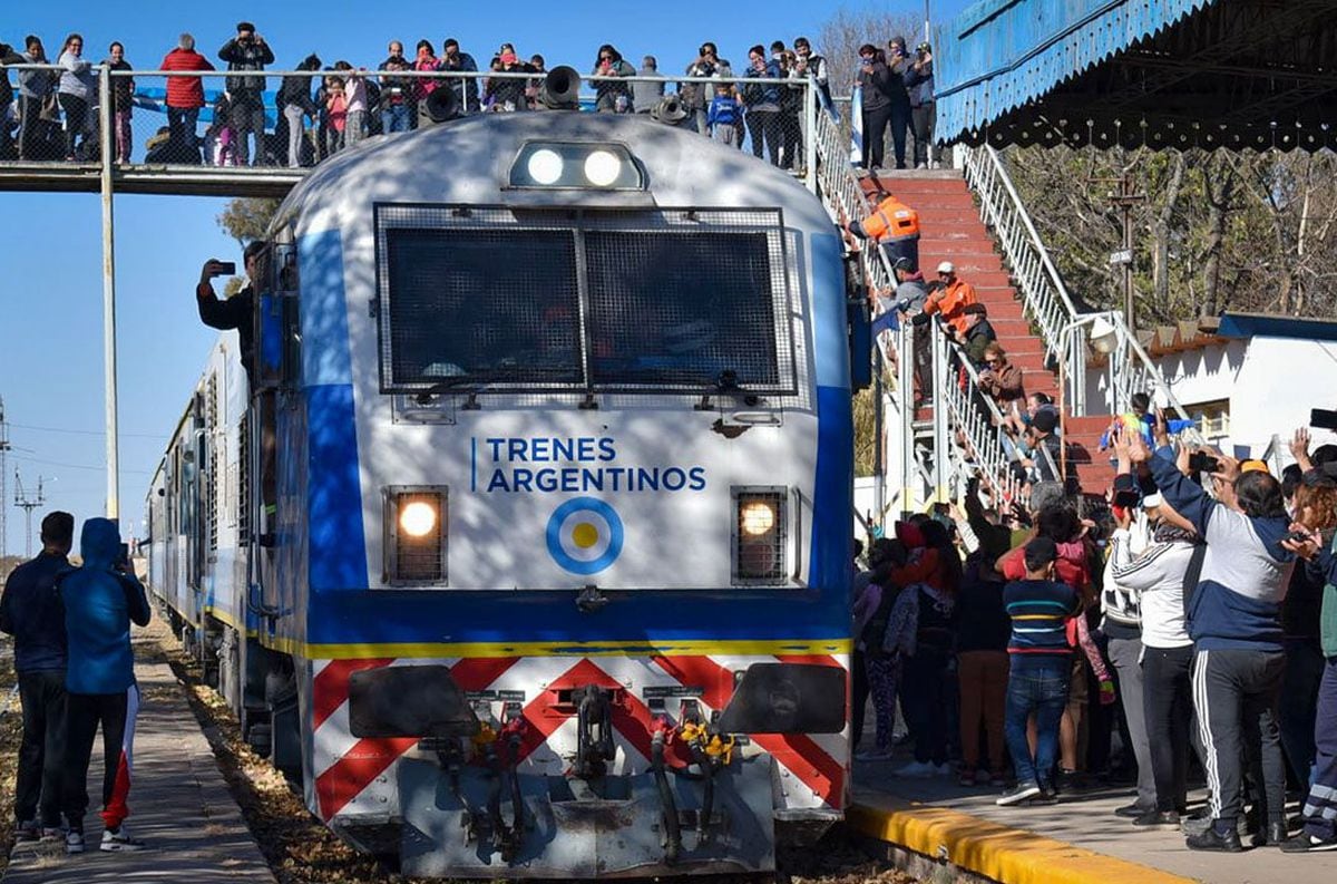 Vuelve el tren de pasajeros. / Foto: El Corredor Noticias.