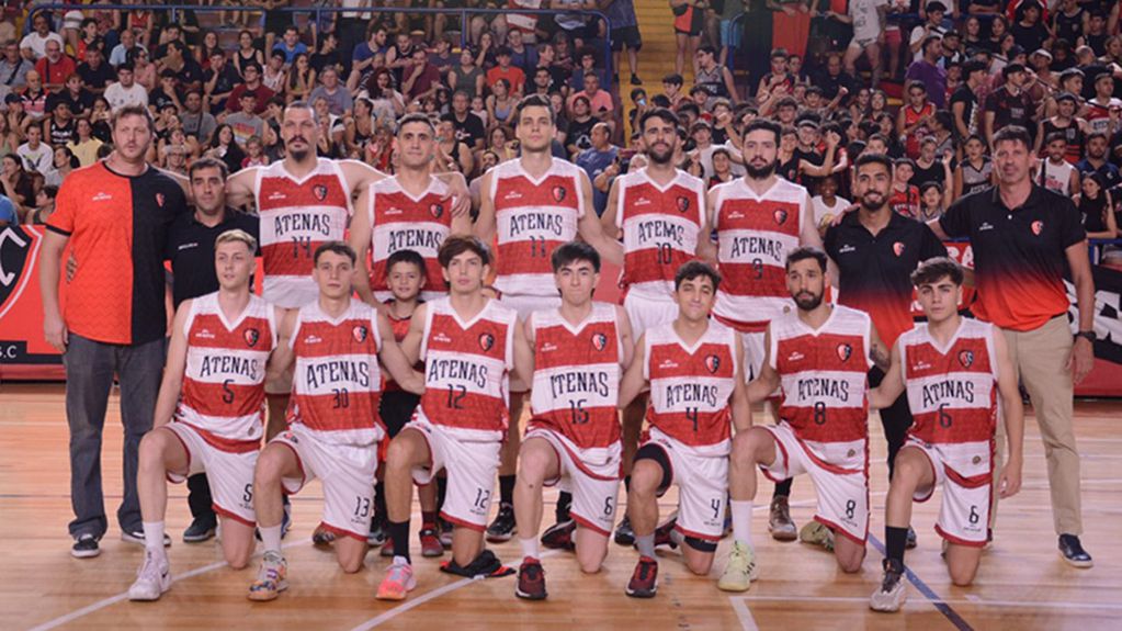 Atenas Sport Club se coronó otra vez campeón en un torneo de la Superliga y ahora buscará el que se suma en el historial. 