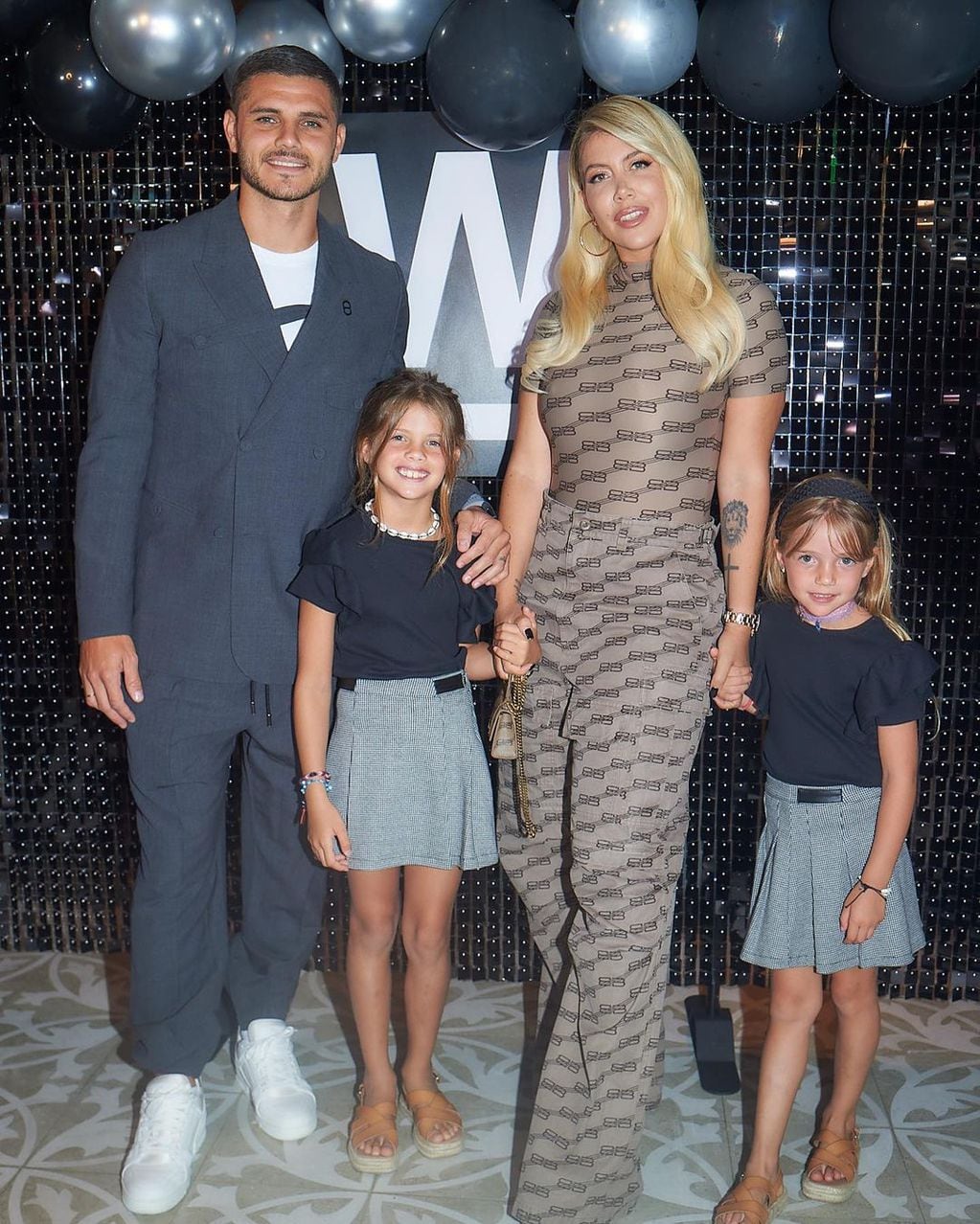 Mauro Icardi viajó a Miami con sus hijas para sorprender a Wanda