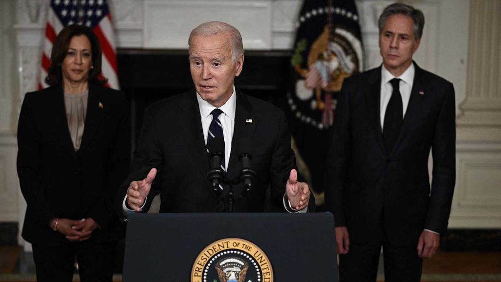 El presidente de EE.UU., Joe Biden, afirmó que financiará tanto a Ucrania como a Israel, aunque las finanzas no lo acompañen.