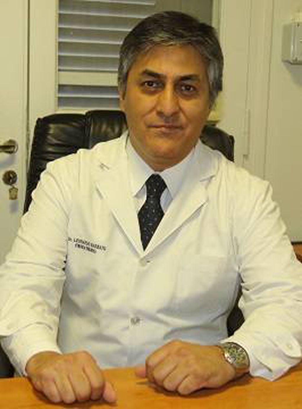 Dr. Leonardo Barbato