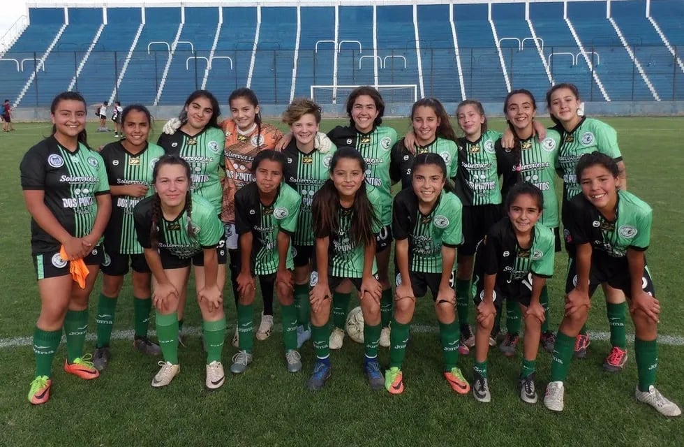 Comienza el Primer torneo para divisiones menores de fútbol femenino.