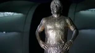 Estatua Maradona