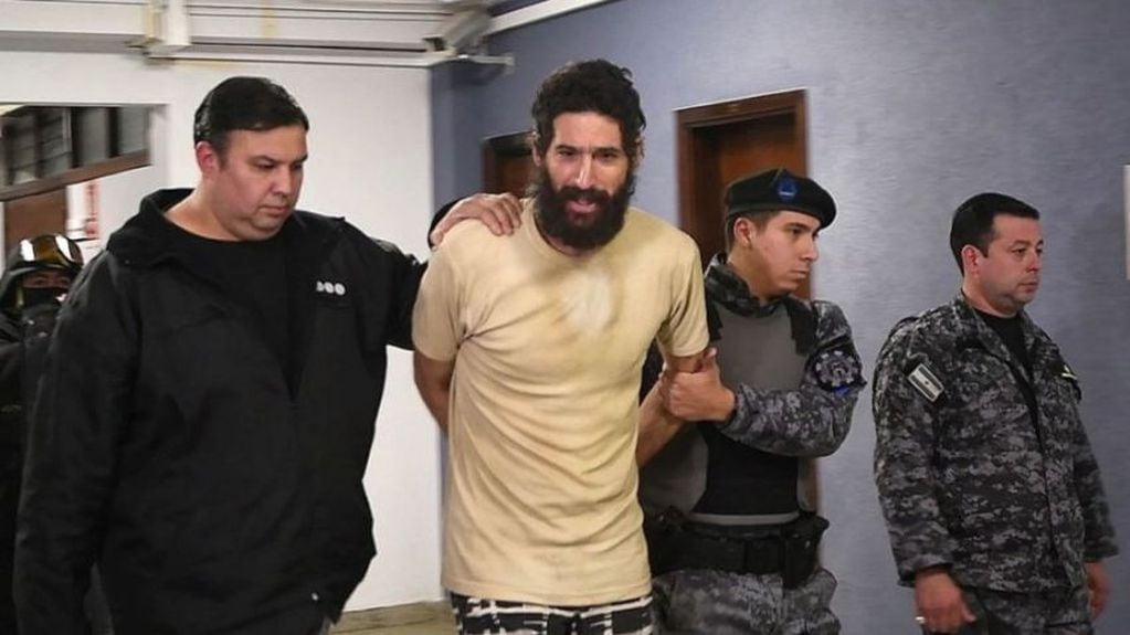 
Detenido. Su arresto ganó la atención del mundo. | Marcelo Rolland / Los Andes
   