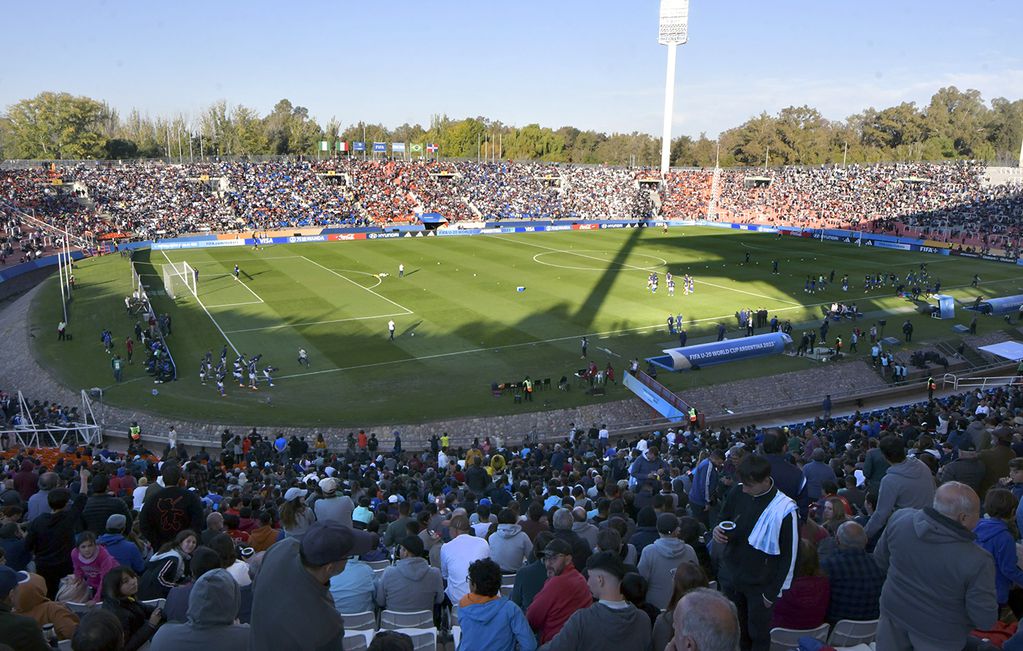 El estadio Malvinas Argentinas tendrá que hacer refacciones.

Foto: Orlando Pelichotti